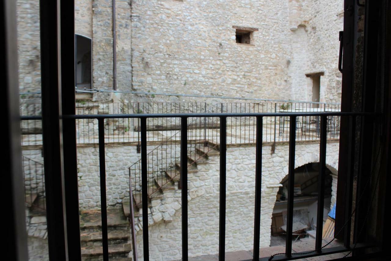 Il Castello Sul Lago Arrone Exterior foto