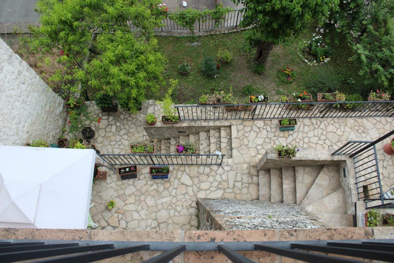Il Castello Sul Lago Arrone Exterior foto