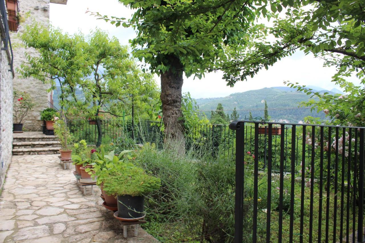 Il Castello Sul Lago Arrone Exterior foto